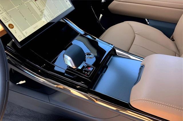 new 2025 Land Rover Range Rover Sport car, priced at $91,350