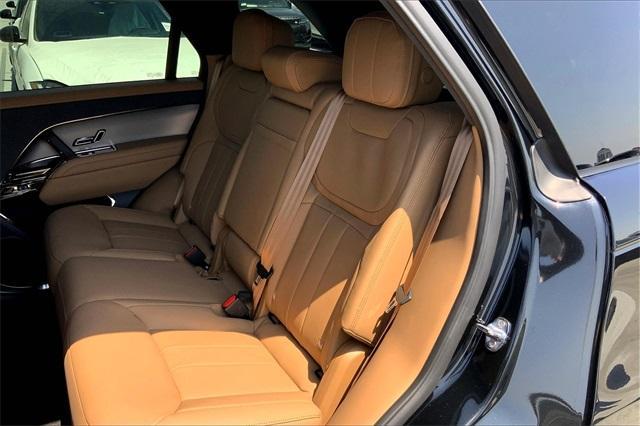 new 2025 Land Rover Range Rover Sport car, priced at $91,350