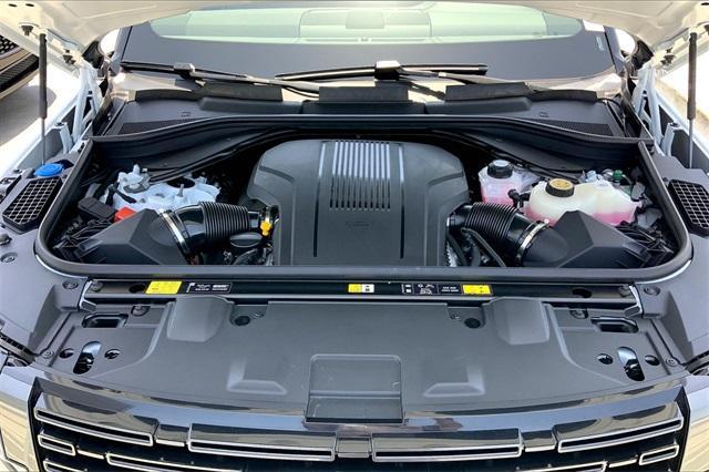 new 2025 Land Rover Range Rover car, priced at $137,430