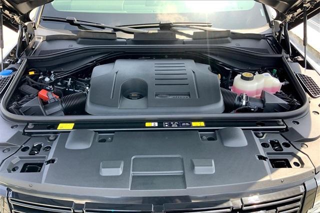 new 2025 Land Rover Range Rover Sport car, priced at $109,015