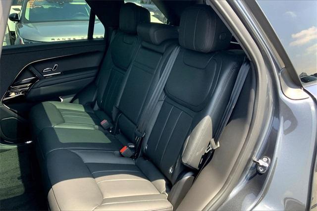 new 2025 Land Rover Range Rover Sport car, priced at $109,015