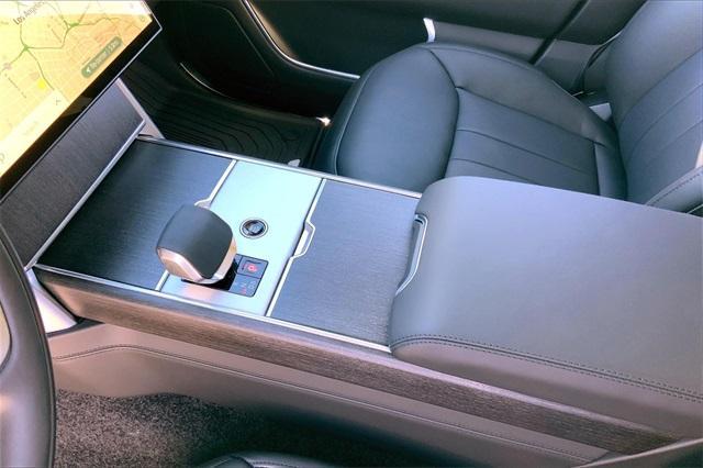 new 2025 Land Rover Range Rover car, priced at $141,175