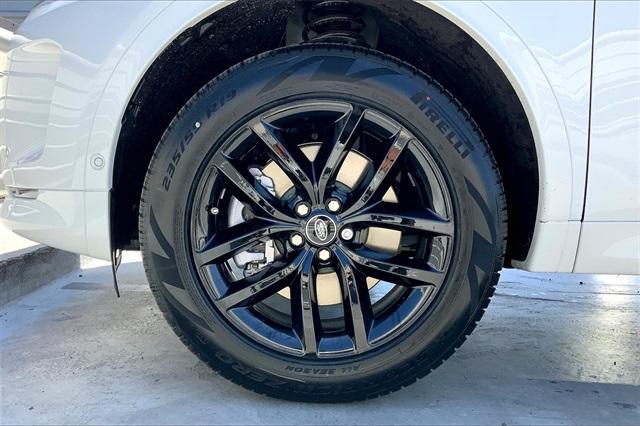 new 2025 Land Rover Discovery Sport car, priced at $52,818