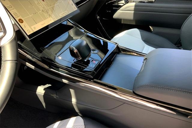 new 2025 Land Rover Range Rover Sport car, priced at $187,330