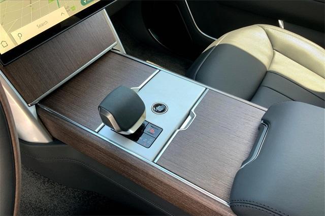 new 2025 Land Rover Range Rover car, priced at $123,360