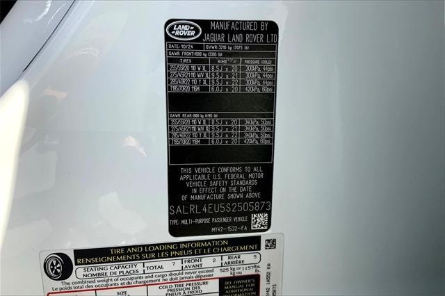 new 2025 Land Rover Discovery car, priced at $80,525