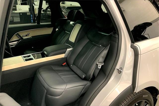 new 2025 Land Rover Range Rover car, priced at $263,360