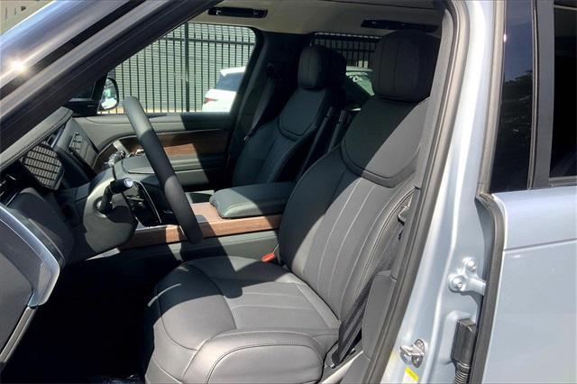 new 2025 Land Rover Range Rover car, priced at $129,929