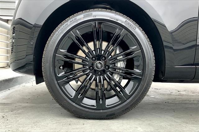 new 2025 Land Rover Range Rover car, priced at $121,160