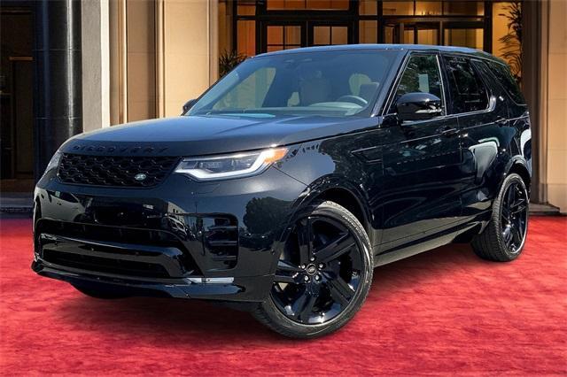 new 2025 Land Rover Discovery car, priced at $77,278