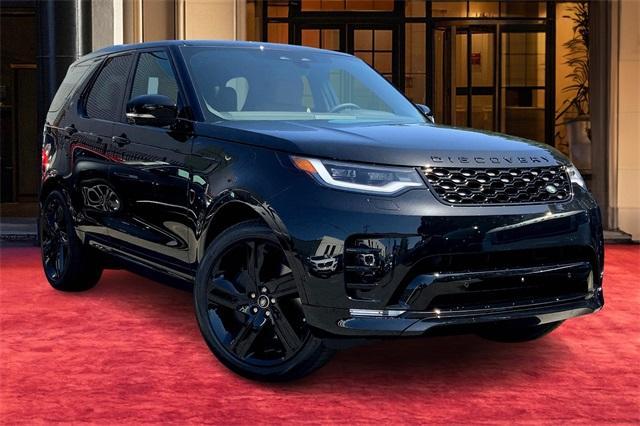 new 2025 Land Rover Discovery car, priced at $77,278