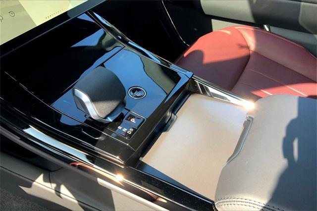 new 2025 Land Rover Range Rover Sport car, priced at $101,765