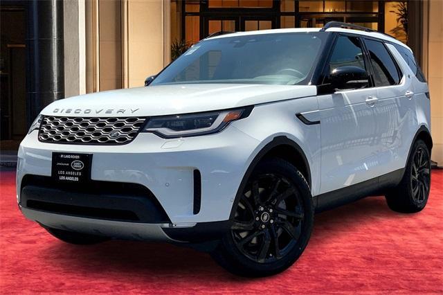 new 2025 Land Rover Discovery car, priced at $66,878