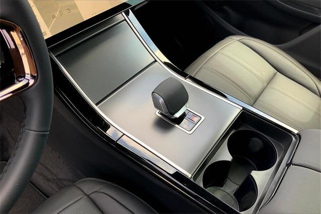 new 2026 Land Rover Range Rover Evoque car, priced at $54,465