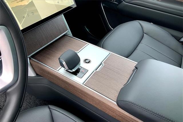 new 2025 Land Rover Range Rover car, priced at $141,560