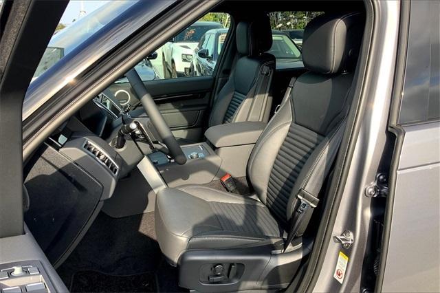 new 2025 Land Rover Discovery car, priced at $68,868