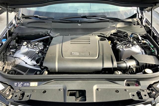 new 2025 Land Rover Discovery car, priced at $68,868