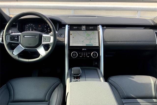 new 2025 Land Rover Discovery car, priced at $68,868