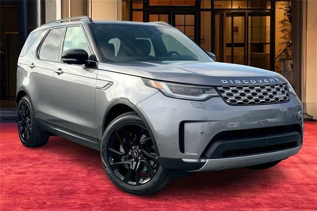 new 2025 Land Rover Discovery car, priced at $68,868
