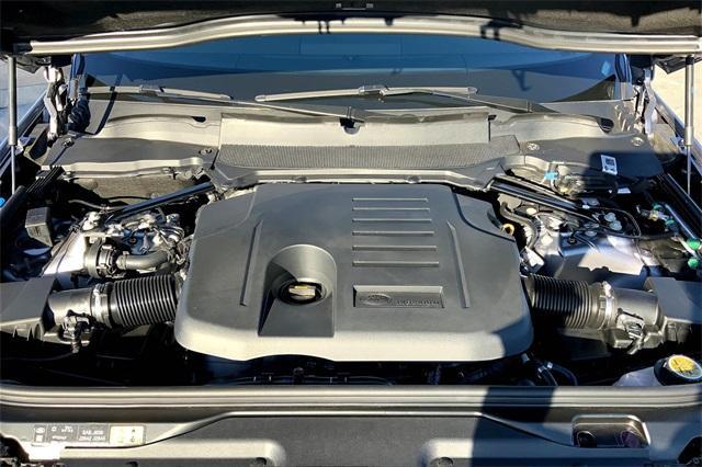 new 2025 Land Rover Discovery car, priced at $75,168