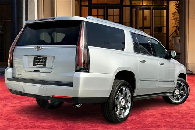used 2019 Cadillac Escalade ESV car, priced at $49,700