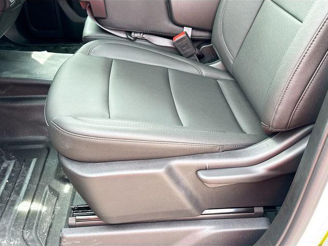 new 2024 Chevrolet Silverado 2500 car, priced at $61,113