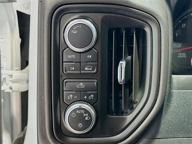 used 2024 GMC Sierra 1500 car, priced at $35,275