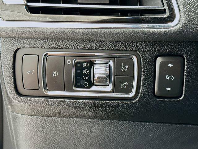 used 2022 Lincoln Navigator car, priced at $49,990