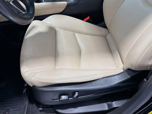 used 2017 Cadillac XT5 car, priced at $16,890