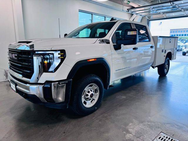 new 2024 GMC Sierra 2500 car, priced at $65,143