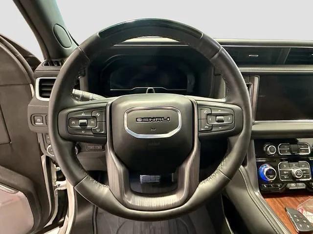 used 2024 GMC Yukon car, priced at $73,880