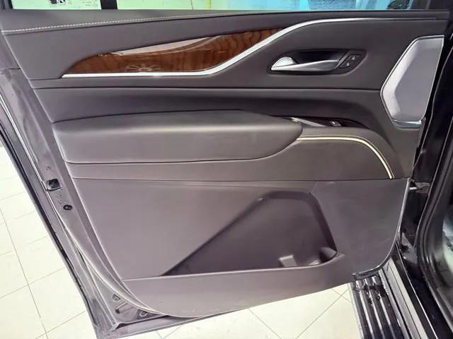 used 2024 Cadillac Escalade ESV car