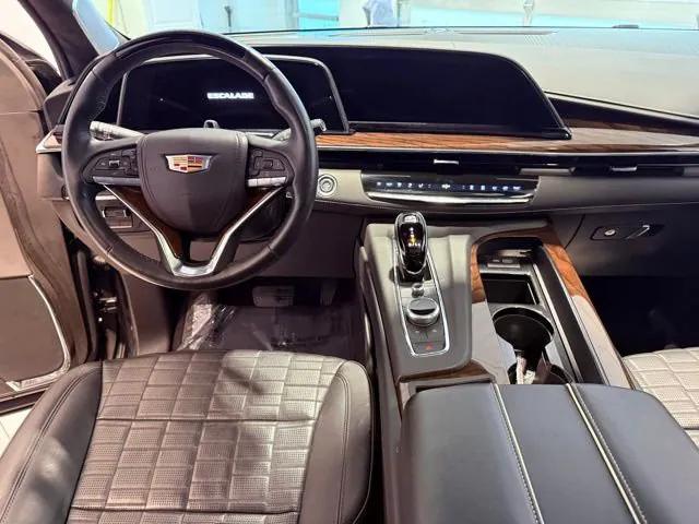 used 2024 Cadillac Escalade ESV car