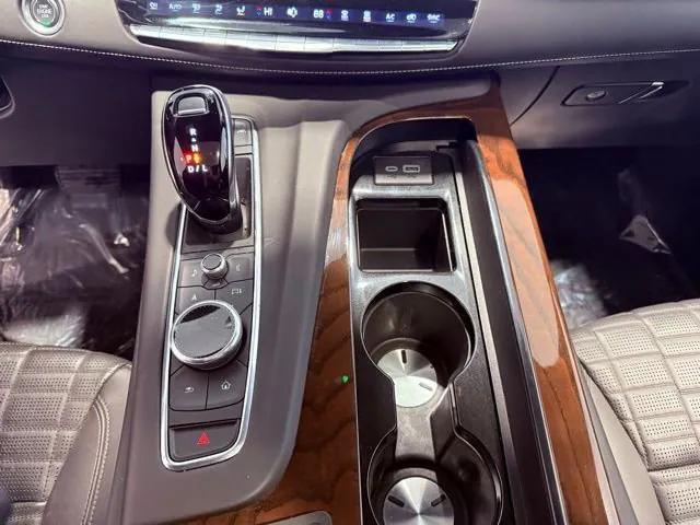 used 2024 Cadillac Escalade ESV car