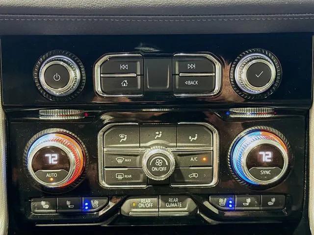 used 2021 GMC Yukon XL car, priced at $49,305