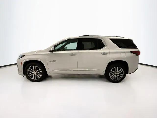 used 2023 Chevrolet Traverse car, priced at $39,520
