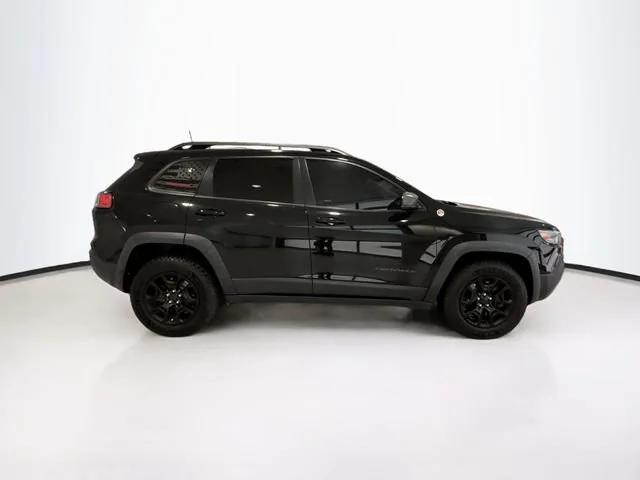 used 2019 Jeep Cherokee car, priced at $19,465