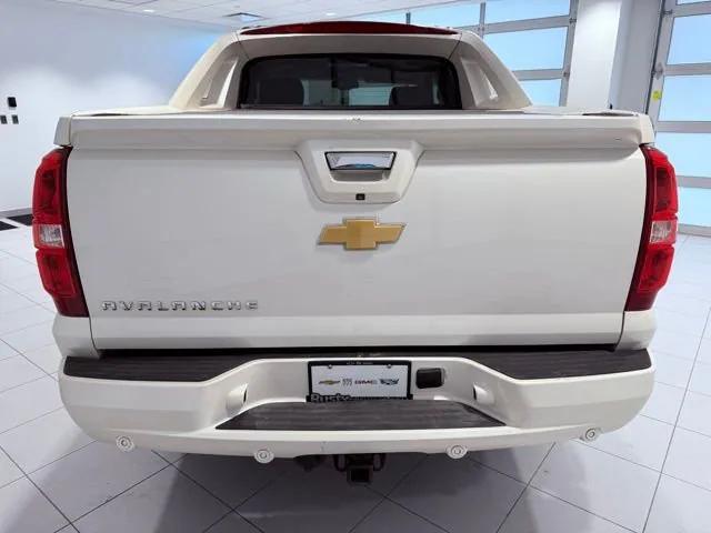 used 2013 Chevrolet Avalanche car, priced at $17,895