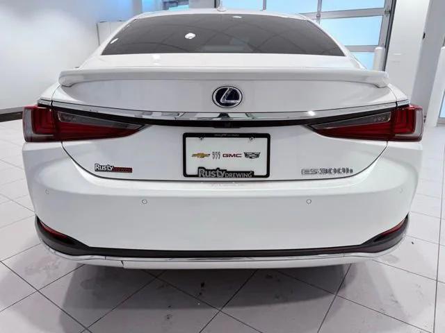 used 2021 Lexus ES 300h car, priced at $33,680