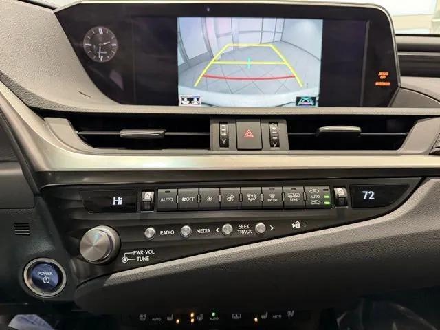 used 2021 Lexus ES 300h car, priced at $33,680