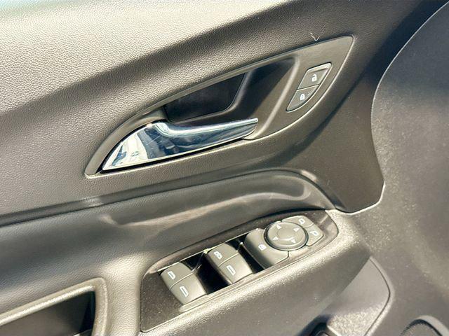 used 2022 Chevrolet Equinox car, priced at $24,550