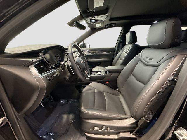 used 2024 Cadillac XT6 car, priced at $53,764