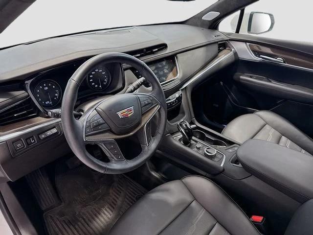 used 2024 Cadillac XT5 car, priced at $46,305