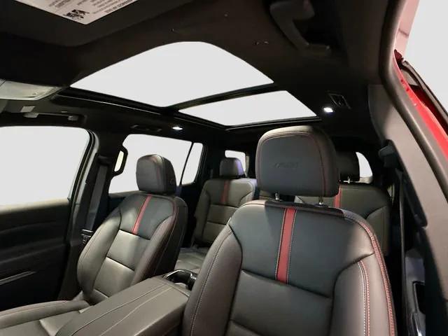 used 2024 Chevrolet Traverse car, priced at $52,985