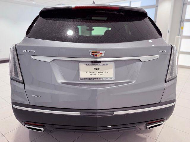 new 2025 Cadillac XT5 car, priced at $63,310