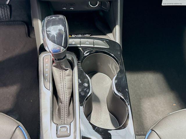 new 2025 Buick Envista car, priced at $26,566