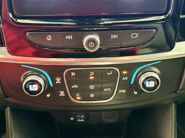 used 2023 Chevrolet Traverse car, priced at $37,890