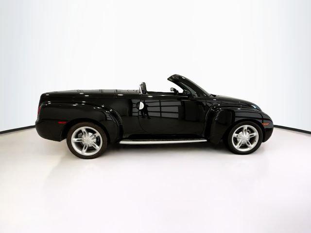 used 2004 Chevrolet SSR car, priced at $20,895