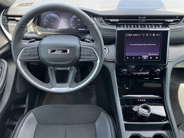 new 2025 Jeep Grand Cherokee L car