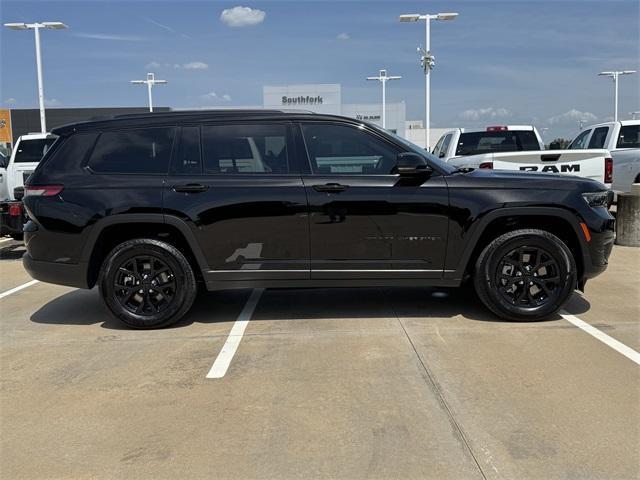 new 2025 Jeep Grand Cherokee L car